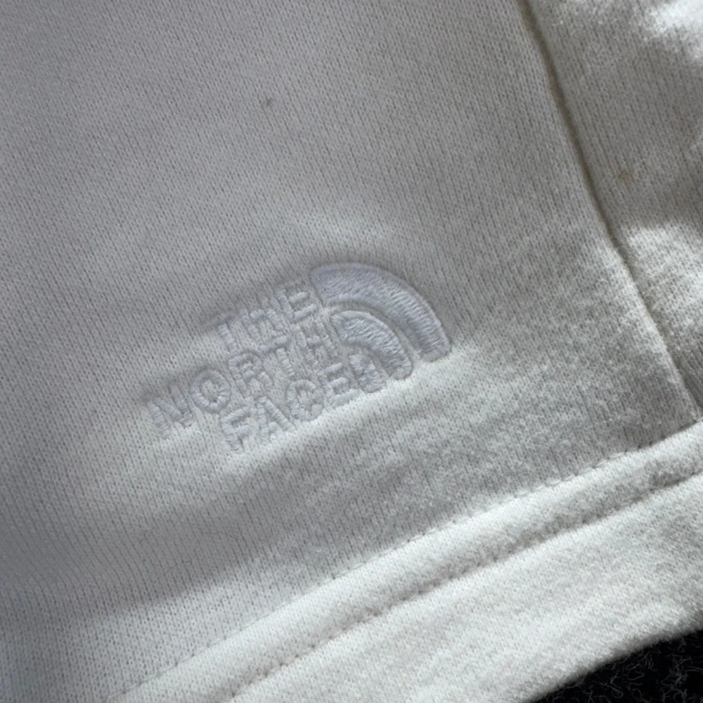 The North Face Womens‎ XS Cream Fleece Sweat Shorts Drawstring Off White Logo
